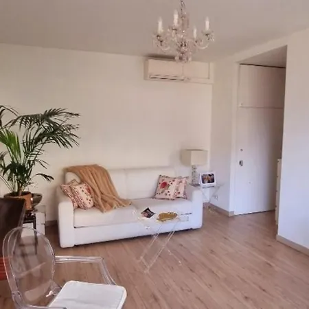 Bright And Central Studio In Beaulieu-sur-Mer